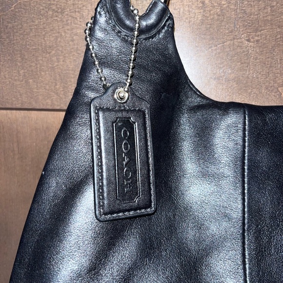 Coach Vintage Authentic Leather Purse - Picture 7 of 11